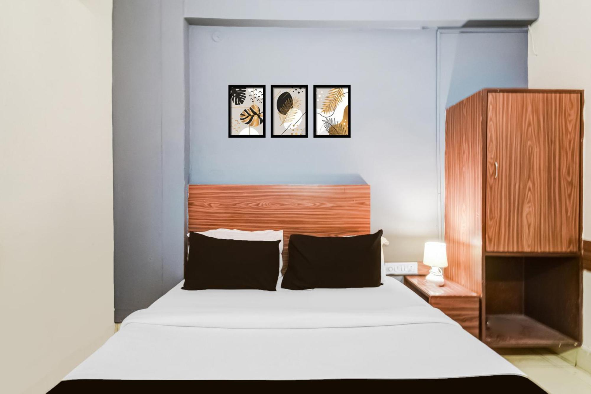 O Gawali Nagar Hotel Pune